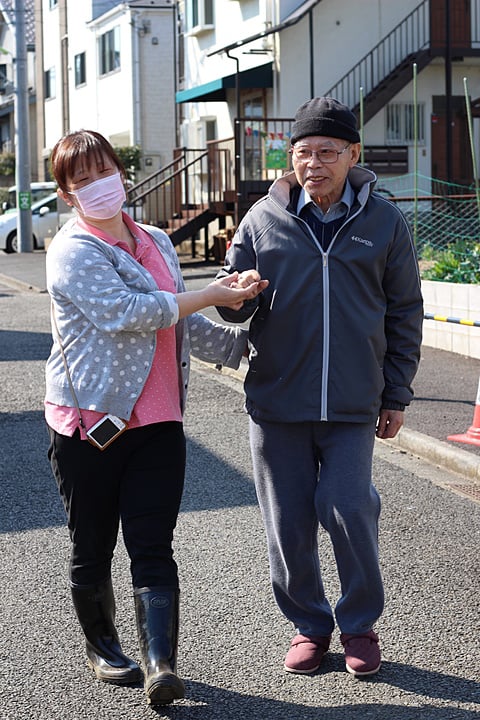 新人職員小向です！
