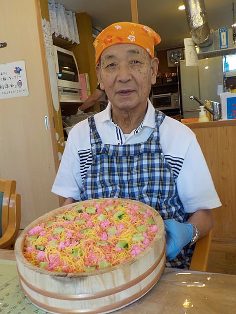 タガヤセ特製、ちらし寿司です！