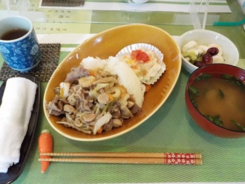 タガヤセ特製、すき焼き丼です！