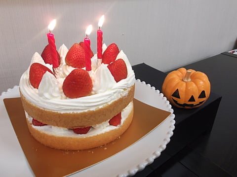 午後からは誕生日会をおこないました！ケーキの写真をお届けします！