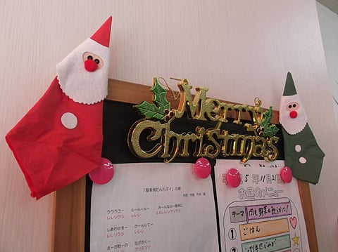 玄関の装飾をクリスマスバージョンへ！