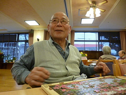 こちらはパズルと格闘中！